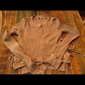 Free People thermal size large.